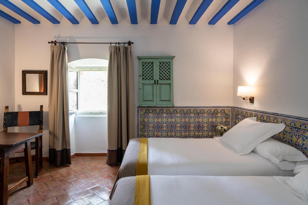 Parador De Almagro Exterior photo