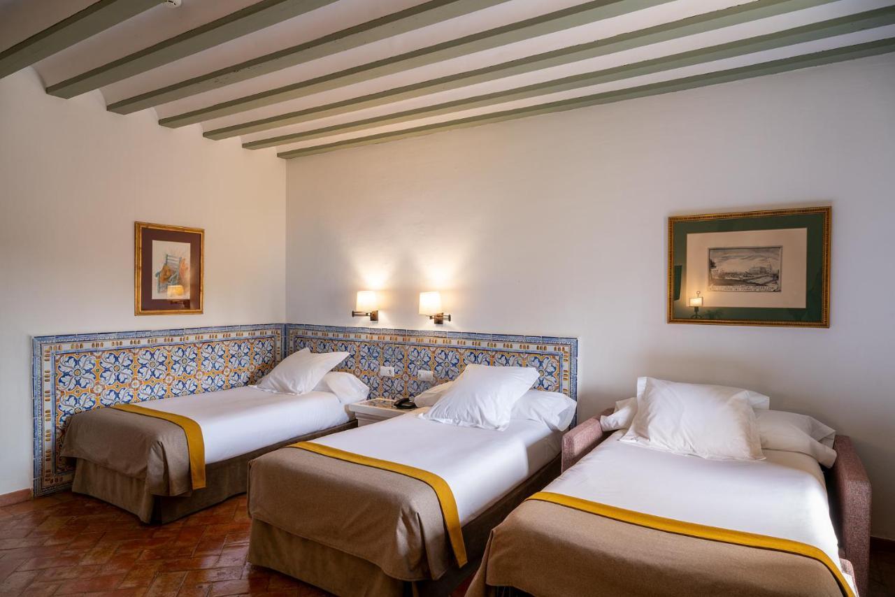 Parador De Almagro Exterior photo