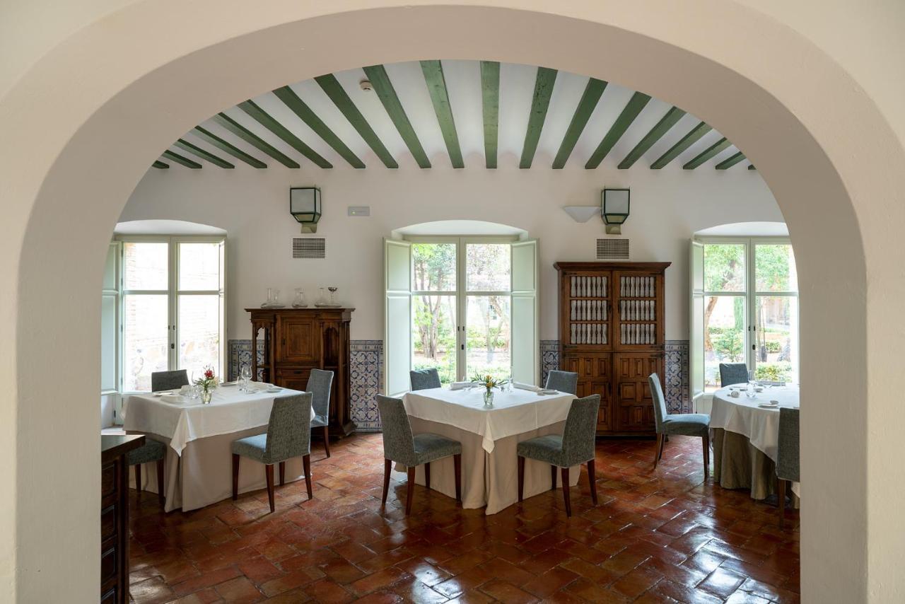 Parador De Almagro Exterior photo