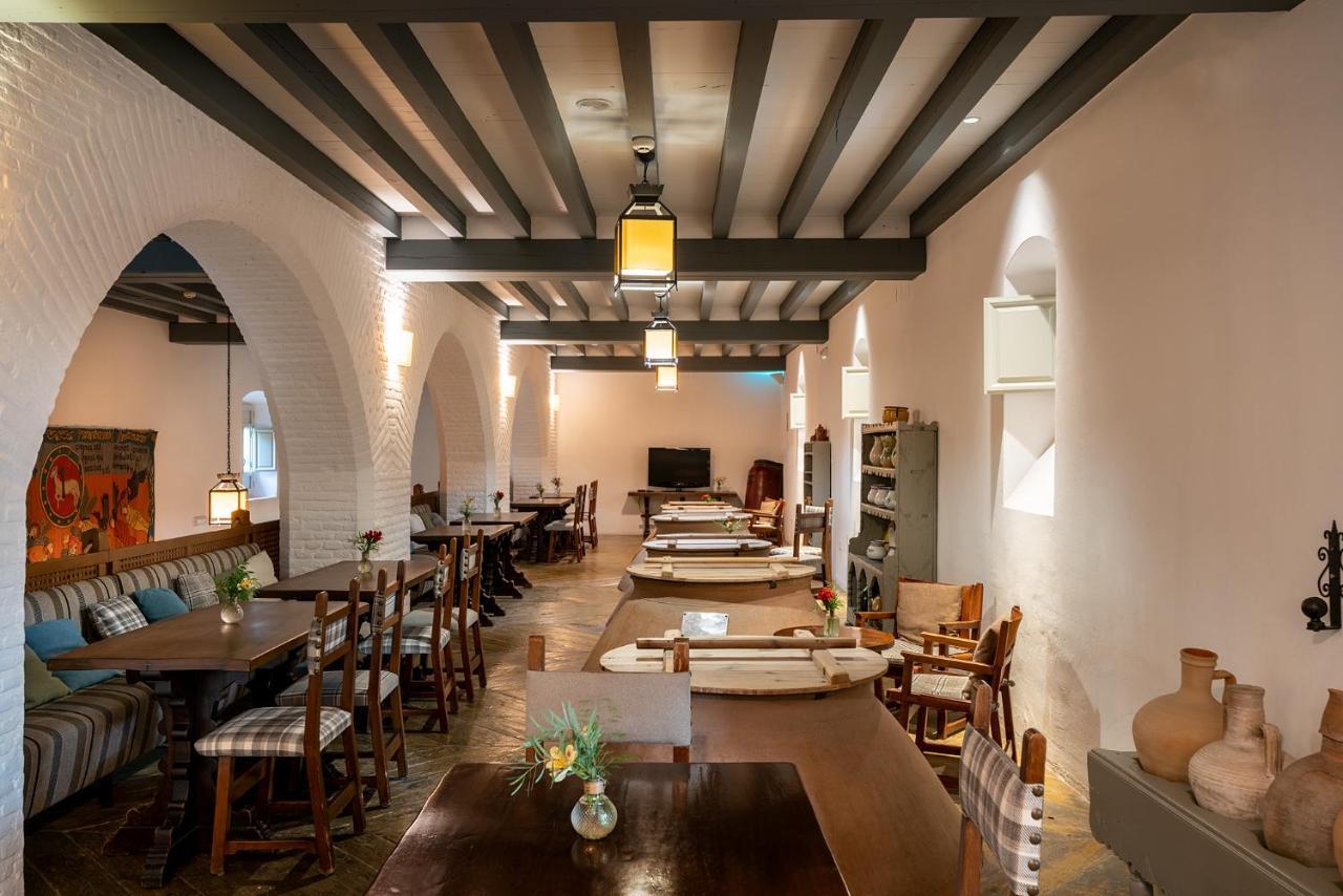 Parador De Almagro Exterior photo