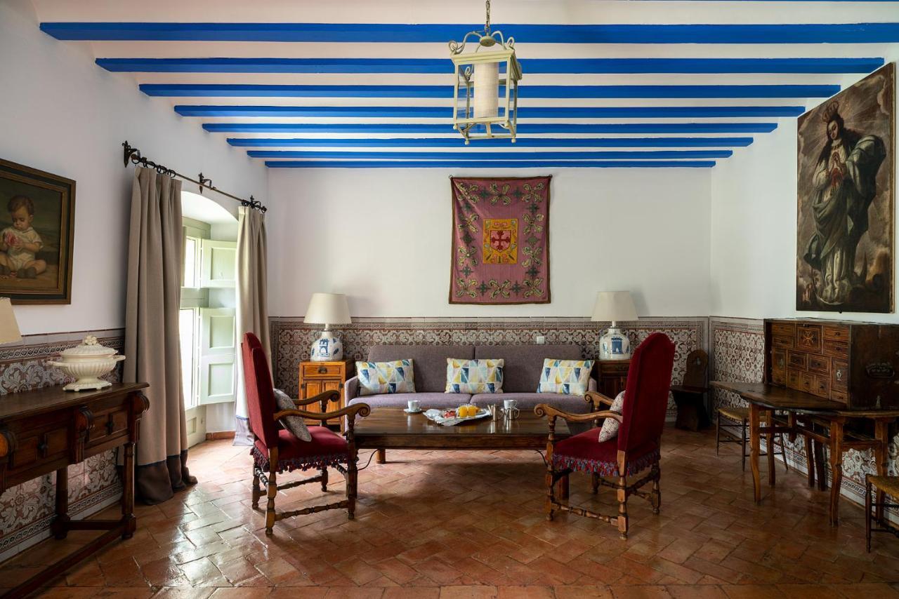 Parador De Almagro Exterior photo